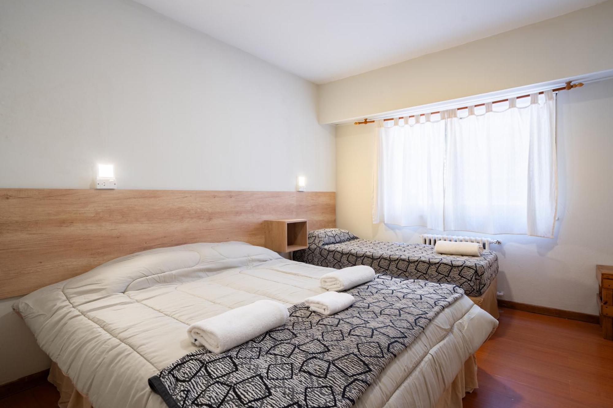 Tangoinn Hostel Downtown Сан-Карлос-де-Барілоче Екстер'єр фото