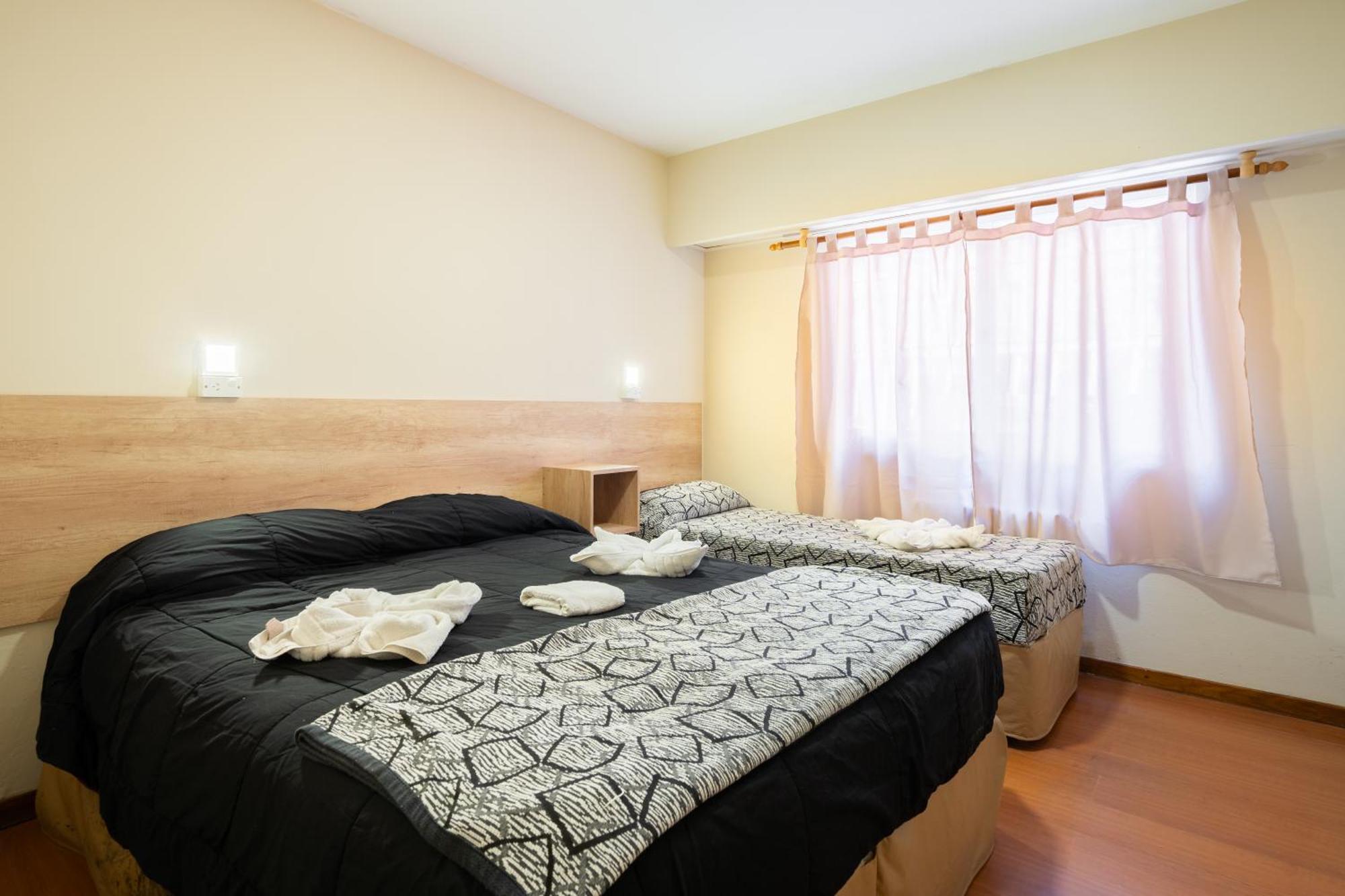 Tangoinn Hostel Downtown Сан-Карлос-де-Барілоче Екстер'єр фото