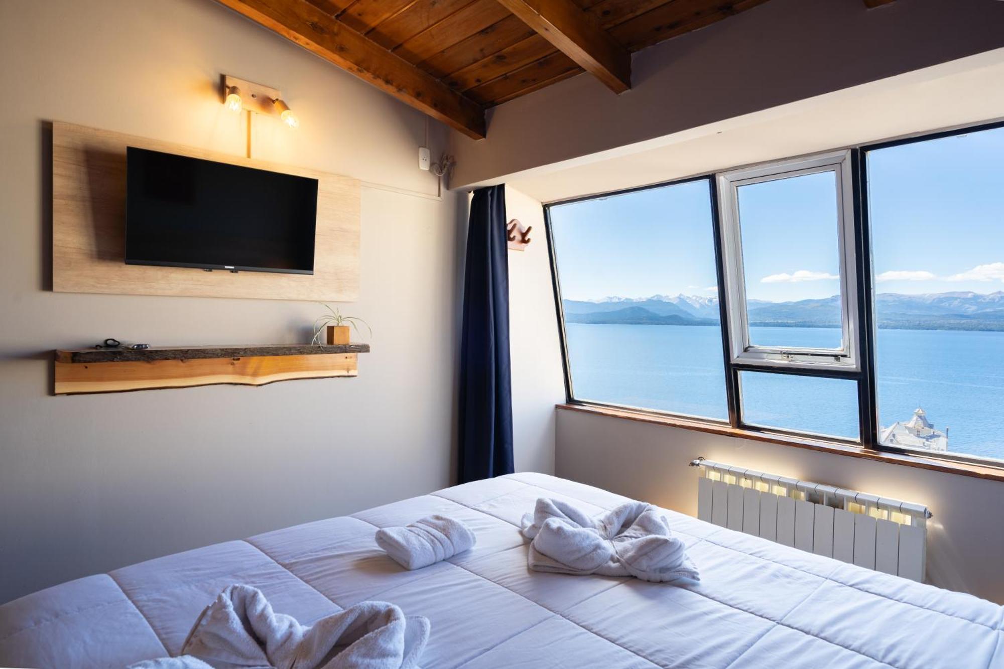 Tangoinn Hostel Downtown Сан-Карлос-де-Барілоче Екстер'єр фото